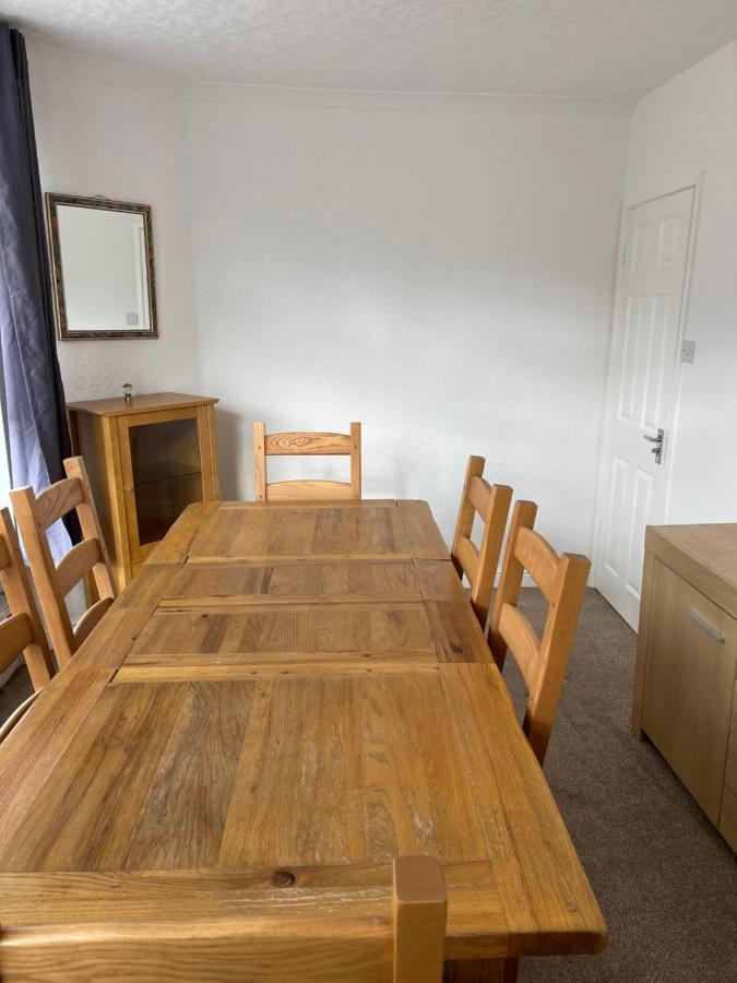 Spacious, Sleeps 17, 3 Bathrooms, Parking, 맨스필드 외부 사진